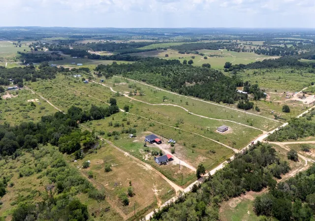 Photo 4 of Land for sale at 401 Turnback Trl, Dale, TX 78616 | MLS# 7449310 | Listing updated on 2026-07-28