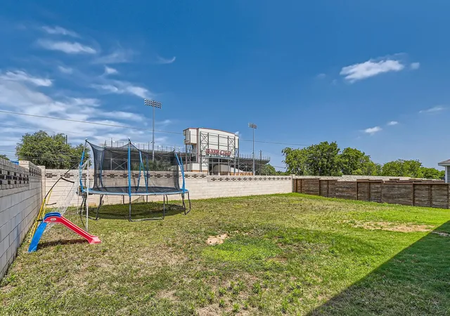 28th image of 261 Mendoza, Kyle, TX 78640 | MLS# 6050367