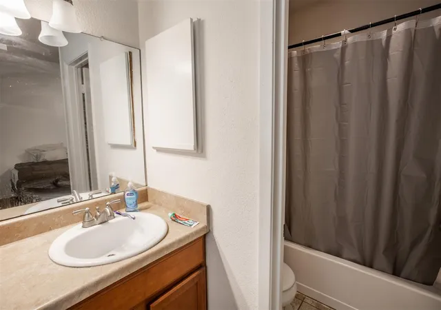 11th image of 807 W 25th St #102, Austin, TX 78705 | MLS# 7655438