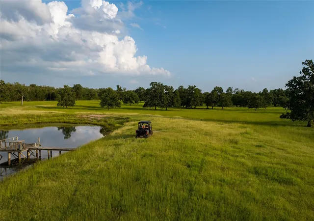 Photo 3 of House for sale at 8058 Milam County Rd 455, Thorndale, TX | MLS# 1164280 | Listing updated on 2026-08-18