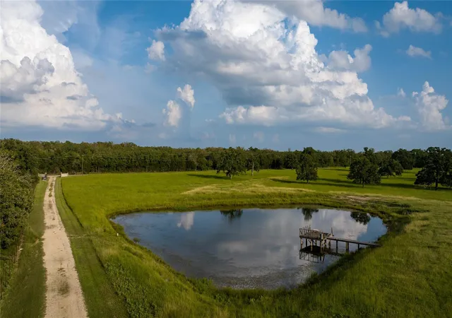 Photo 4 of House for sale at 8058 Milam County Rd 455, Thorndale, TX | MLS# 1164280 | Listing updated on 2026-08-18