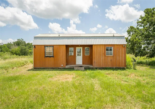 2nd image of 5672 County Road 314, Rockdale, TX 76567 | MLS# 3099744