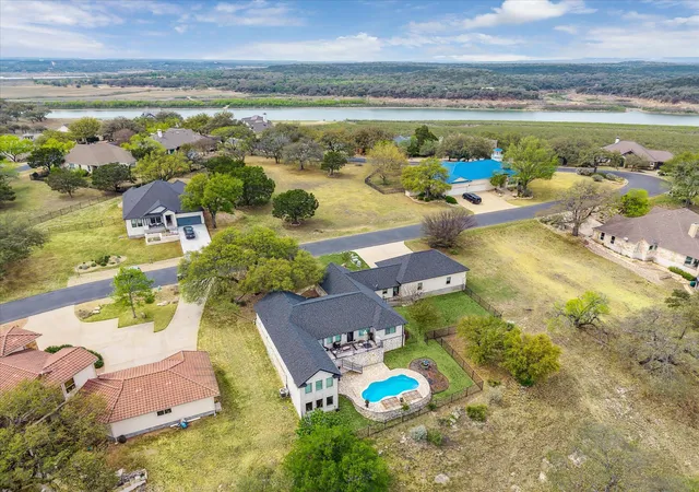 Photo 2 of Single family home for sale at 515 Wesley Ridge Dr, Spicewood, TX 78669 | MLS# 3622221 | Listing updated on 2026-07-16