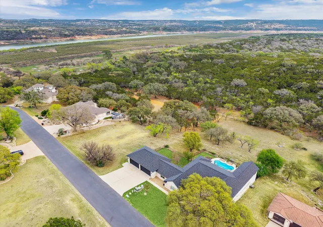 Photo 3 of Single family home for sale at 515 Wesley Ridge Dr, Spicewood, TX 78669 | MLS# 3622221 | Listing updated on 2026-07-16