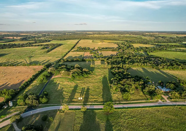 Photo 2 of House for sale at 6731 E Fm 1123, Belton, TX 76513 | MLS# 2886445 | Listing updated on 2026-09-30