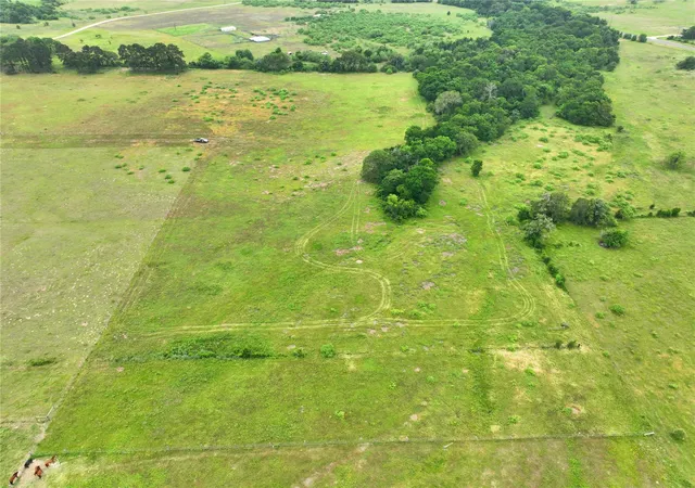 House for sale at 1450 Cattlemens Row, Lockhart, TX 78644 | MLS# 6106603 | Listing updated on 2026-05-16