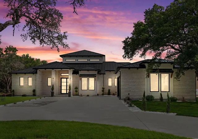 3rd image of 226 Bobby Clark Dr, Canyon Lake, TX 78133 | MLS# 5685753