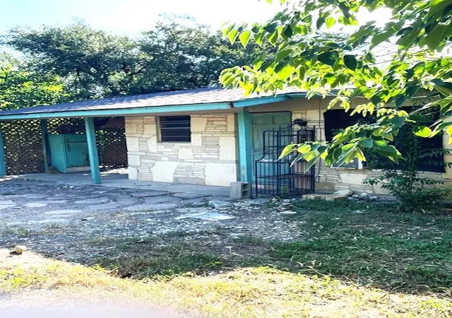 1st image of 7607 Williamson Creek Dr Dr, Austin, TX 78736 | MLS# 4103252