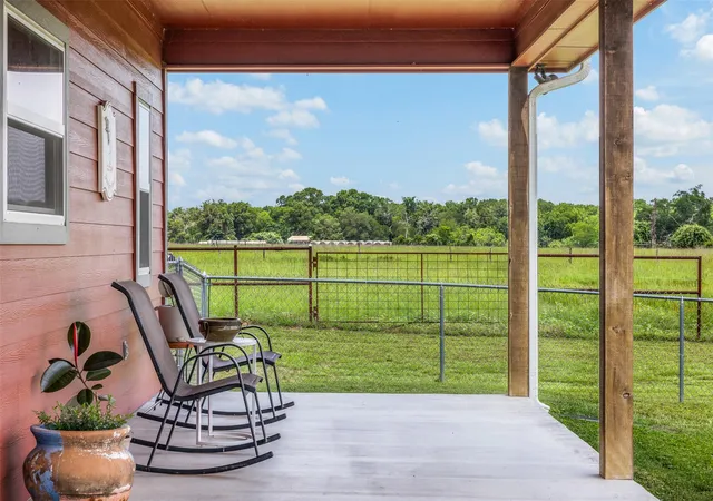 Homes for sale in Lexington, TX | 1122 County Road 344 Rd, Lexington, TX 78947 | MLS# 3888139