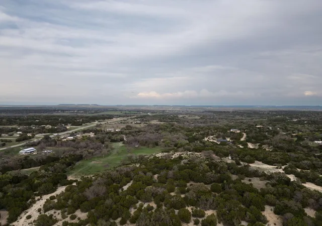 Photo 2 of House for sale at 5044 Acres County Rd 3100, Lampasas, TX 76550 | MLS# 5136601 | Listing updated on 2026-07-31