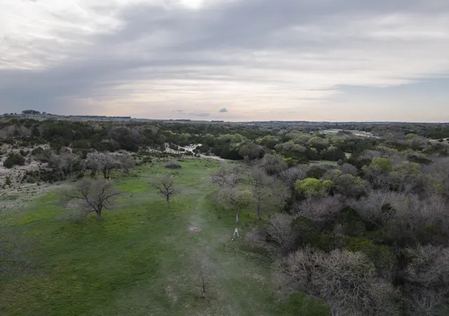 Photo 4 of House for sale at 5044 Acres County Rd 3100, Lampasas, TX 76550 | MLS# 5136601 | Listing updated on 2026-07-31