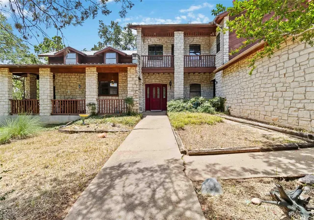 2nd image of 214 Laura Ln, Bastrop, TX 78602 | MLS# 5224621
