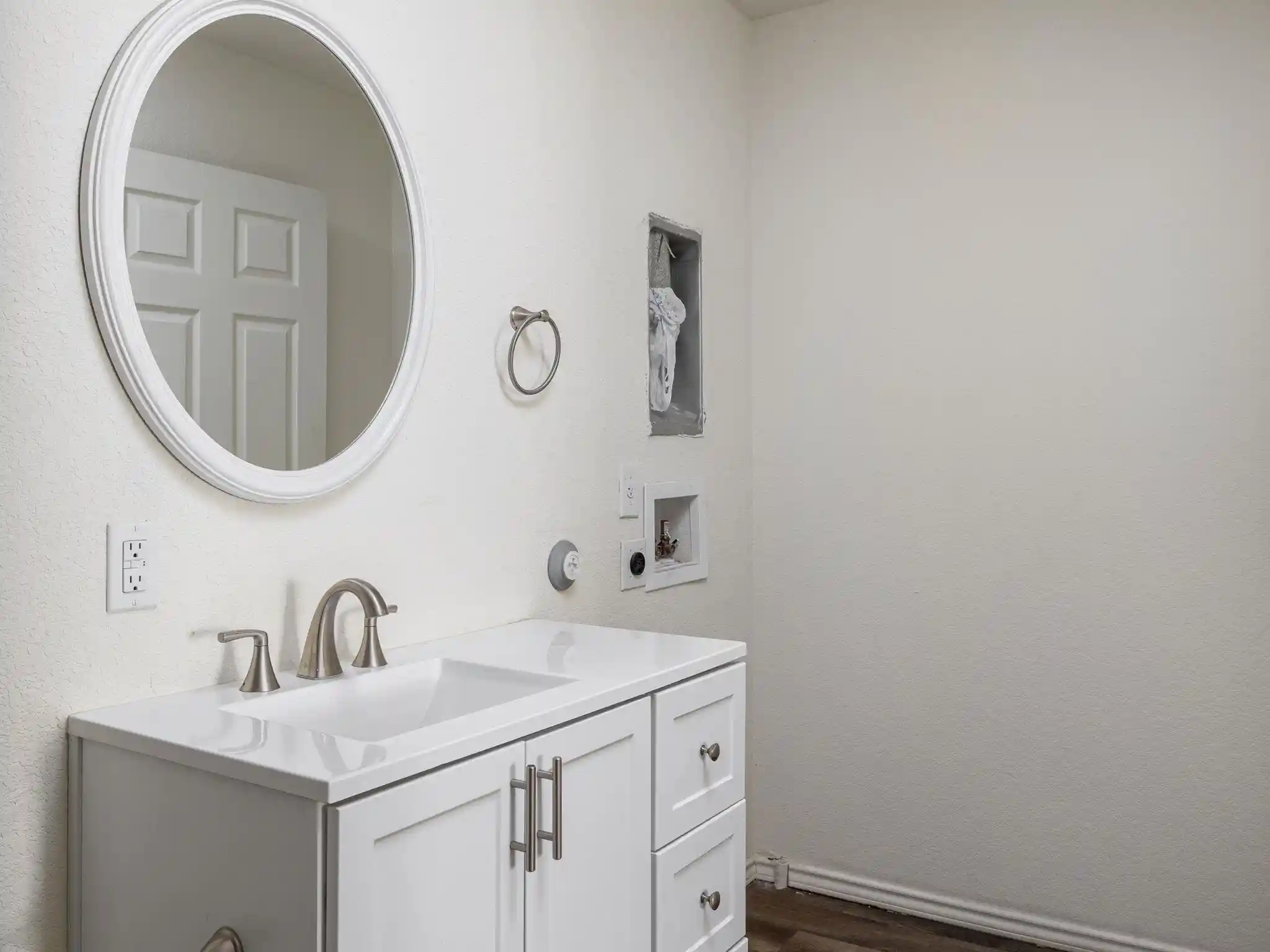 Listing Photo 16 - Condo for sale in 230 Debus Dr located at 230 Debus Dr, Taylor, TX 76574 - Unit #108 B