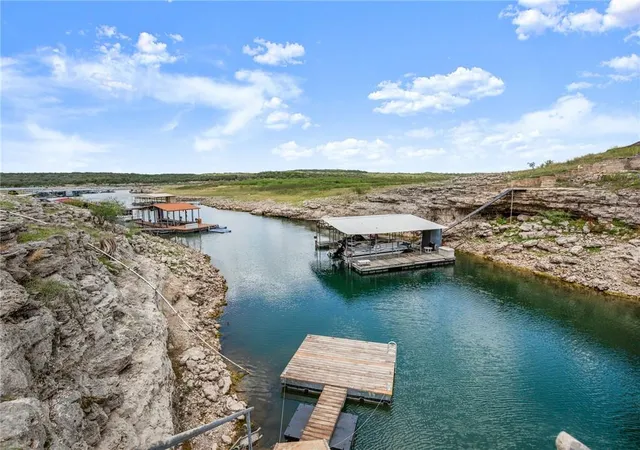 3rd image of 3714 Parliament Cv, Lago Vista, TX 78645 | MLS# 7124517