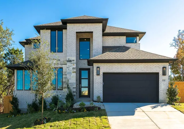 Photo 1 of Sale Pending at 1332 White Daisy Ln, Georgetown, TX 78628 | MLS# 3932611 | Listing updated on 2026-10-16