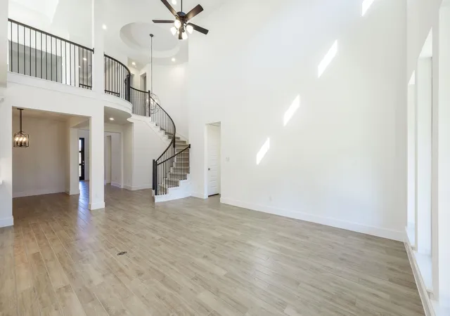 Photo 3 of Sale Pending at 1332 White Daisy Ln, Georgetown, TX 78628 | MLS# 3932611 | Listing updated on 2026-10-16