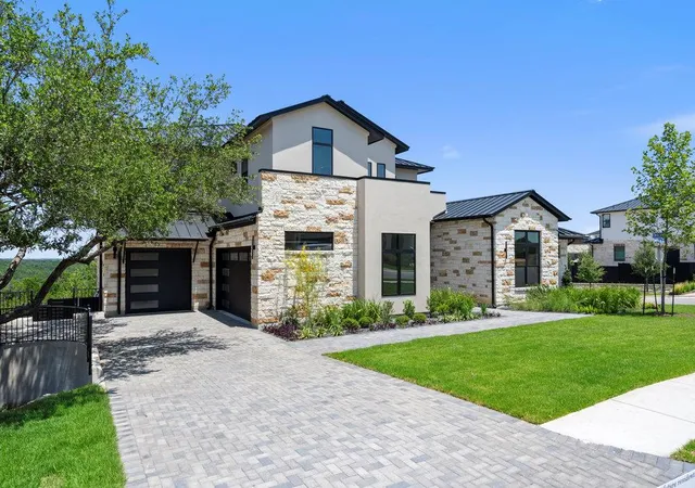 Single family home for sale at 6101 Adhara Pass, Austin, TX 78730 | MLS# 7950604