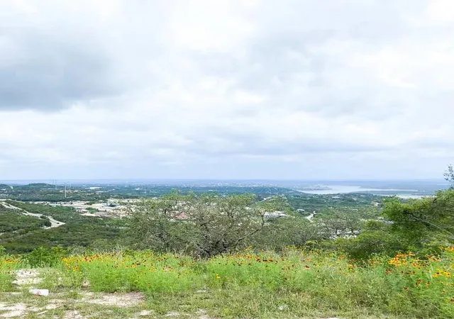 9th image of 20609 Adobe Trl, Lago Vista, TX 78645 | MLS# 9781848