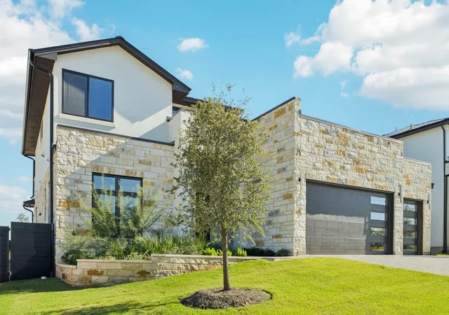 Photo 1 of Single family home for sale at 10103 Milky Way Dr, Austin, TX 78730 | MLS# 8410520 | Listing updated on 2026-10-06