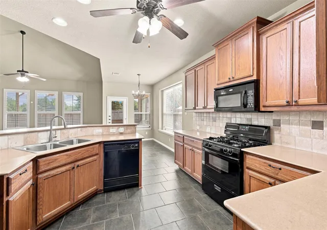 Photo 3 of Single family home for sale at 2409 Dovetail St, Pflugerville, TX 78660 | MLS# 3697216 | Listing updated on 2026-08-28