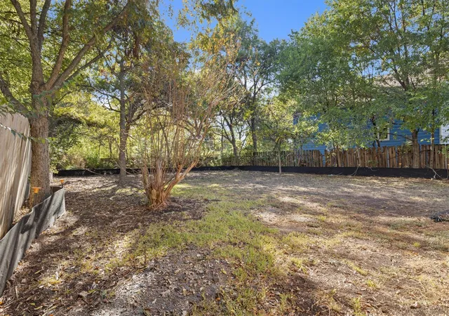 5th image of 935 E 56Th St #2 & 3, Austin, TX 78751 | MLS# 9035160