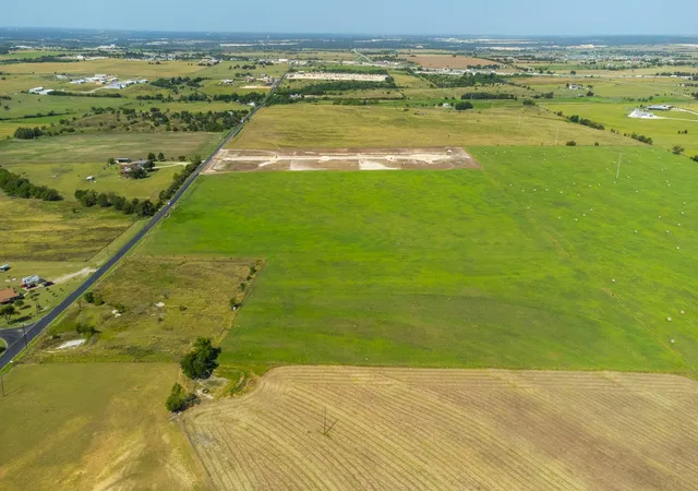 Photo 4 of Land for sale at 1499 Cr 311 Dr, Jarrell, TX 76537 | MLS# 1383487 | Listing updated on 2026-08-23