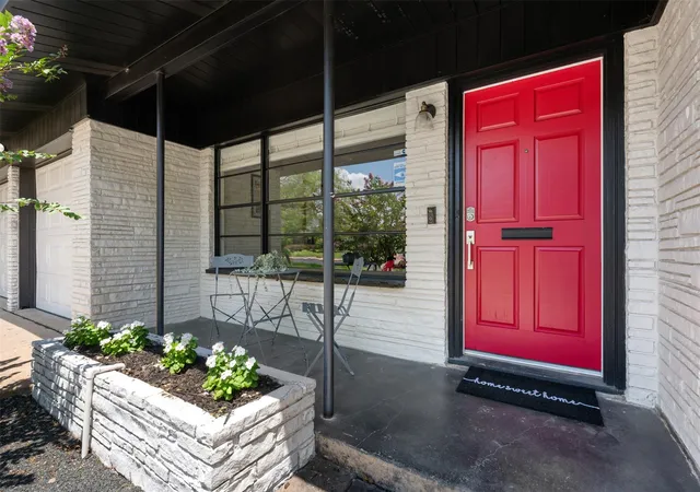 Photo 4 of Single family home for sale at 1806 Rogge Ln, Austin, TX 78723 | MLS# 6312867 | Listing updated on 2026-07-20