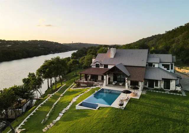 Photo 1 of Mansion for sale at 15016 Flt Top Ranch Rd, Austin, TX 78732 | MLS# 4447742 | Listing updated on 2026-02-12