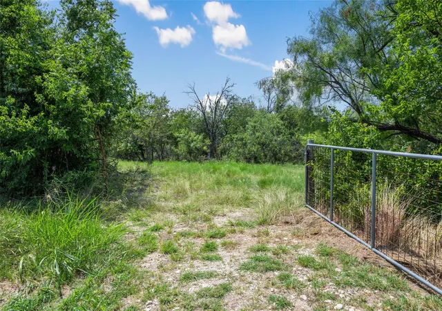 Photo 2 of Land for sale at 925 N 1st St, Jarrell, TX 76537 | MLS# 9274845 | Listing updated on 2026-06-12