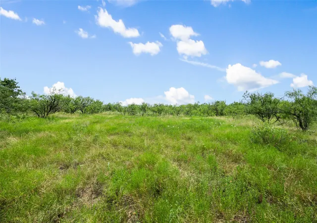 Photo 3 of Land for sale at 925 N 1St St, Jarrell, TX 76537 | MLS# 9274845 | Listing updated on 2026-06-12