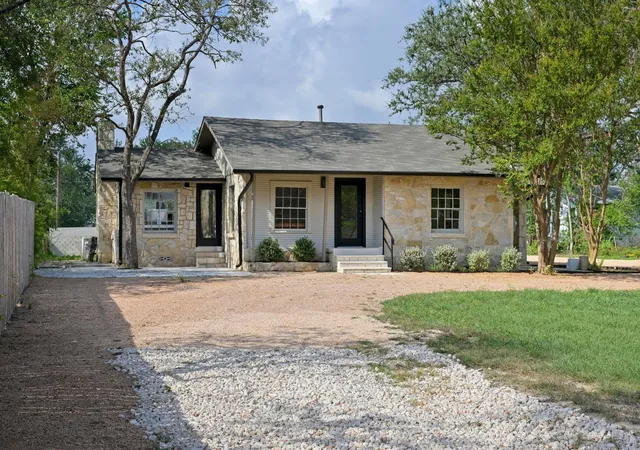 4th image of 3501 Pecan Springs Rd, Austin, TX 78723 | MLS# 6444337