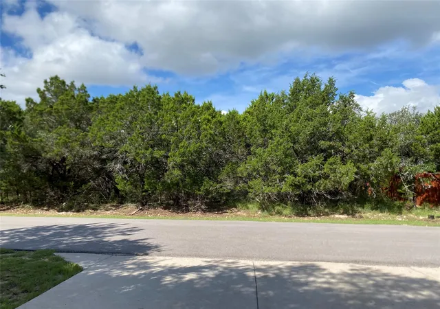 11th image of 21105 Santa Rosa Ave, Lago Vista, TX 78645 | MLS# 3734076