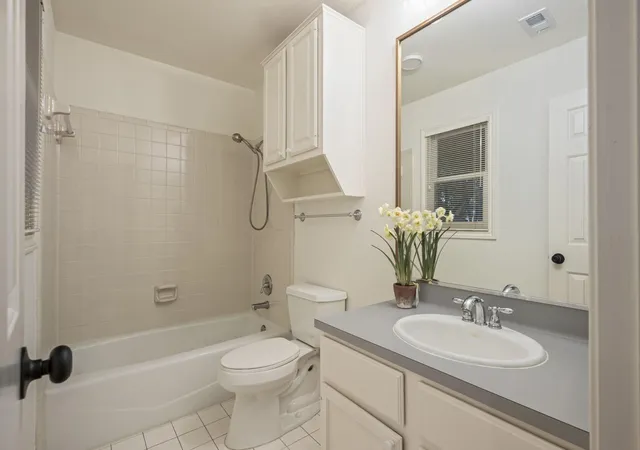 25th image of 6010 Long Champ Ctr #113, Austin, TX 78746 | MLS# 5246903