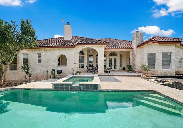 Homes for sale in Spicewood, TX | 1001 Wesley Ridge Dr, Spicewood, TX 78669 | MLS# 9099951