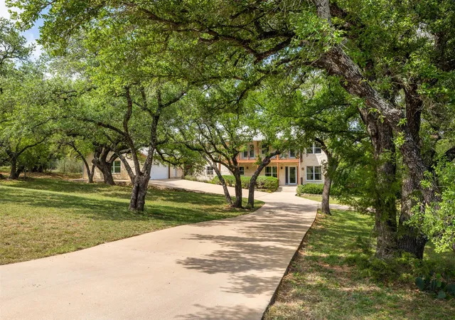 Homes for sale in Spicewood, TX | 326 Lost Cove Dr, Spicewood, TX 78669 | MLS# 5707283