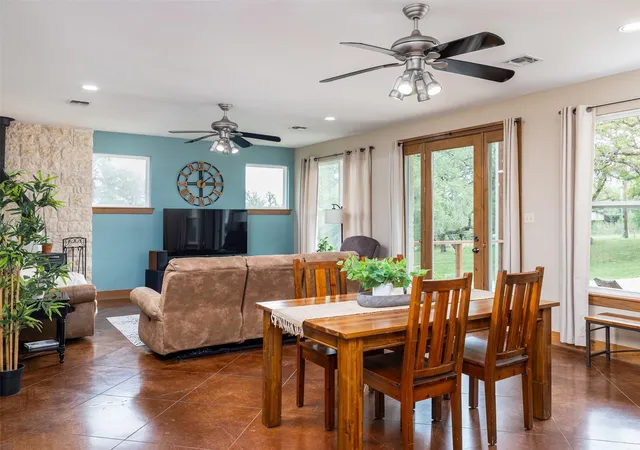Homes for sale in Spicewood, TX | 326 Lost Cove Dr, Spicewood, TX 78669 | MLS# 5707283