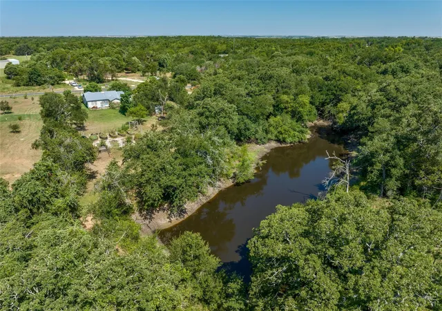 2nd image of 681 County Road 474, Elgin, TX 78621 | MLS# 4878561