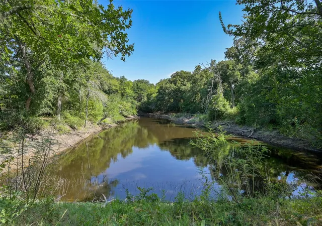 5th image of 681 County Road 474, Elgin, TX 78621 | MLS# 4878561