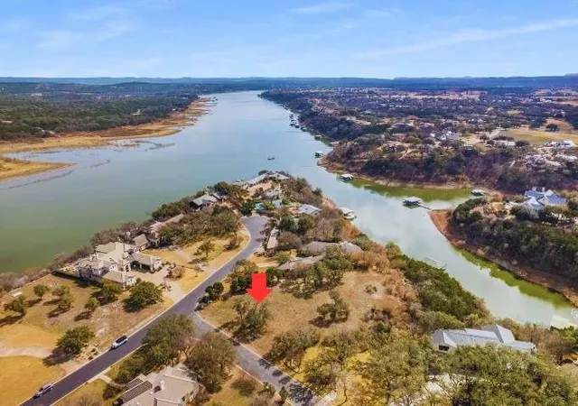 Homes for sale in Spicewood, TX | 2707 Sailboat Pass, Spicewood, TX 78669 | MLS# 1520963
