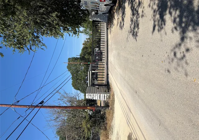 2nd image of 1803 Lipan Trl, Austin, TX 78733 | MLS# 6495370