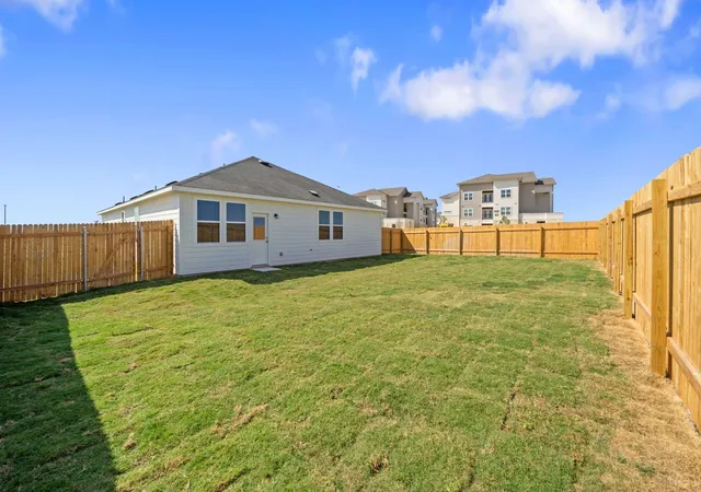 20th image of 105 Lindheimer Ln, San Marcos, TX 78666 | MLS# 1215557