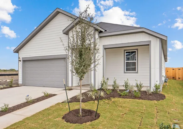 2nd image of 813 Cardenas St, San Marcos, TX 78666 | MLS# 4185270