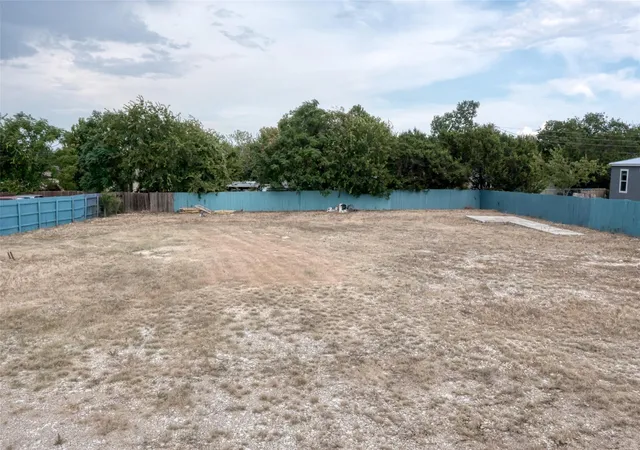 Photo 2 of Land for sale at 1004 S West Dr, Leander, TX 78641 | MLS# 1271678 | Listing updated on 2026-09-30