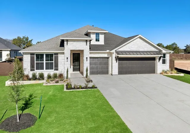 3rd image of 3332 Emerald Lake Path, Georgetown, TX 78628 | MLS# 5295909