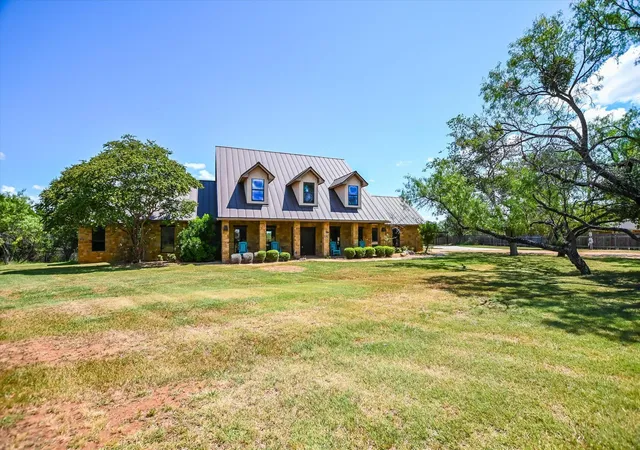 30th image of 104 The Hills Ln, Horseshoe Bay, TX 78657 | MLS# 3031115
