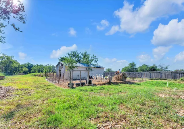 37th image of 20235 Engelmann Ln, Manor, TX 78653 | MLS# 5618014