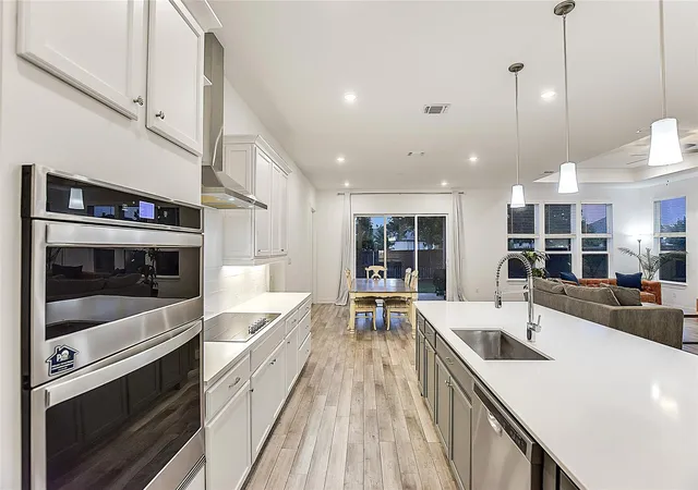 Photo 3 of Single family home for sale at 413 Verbena Dr, Marble Falls, TX 78654 | MLS# 1241167 | Listing updated on 2026-09-24