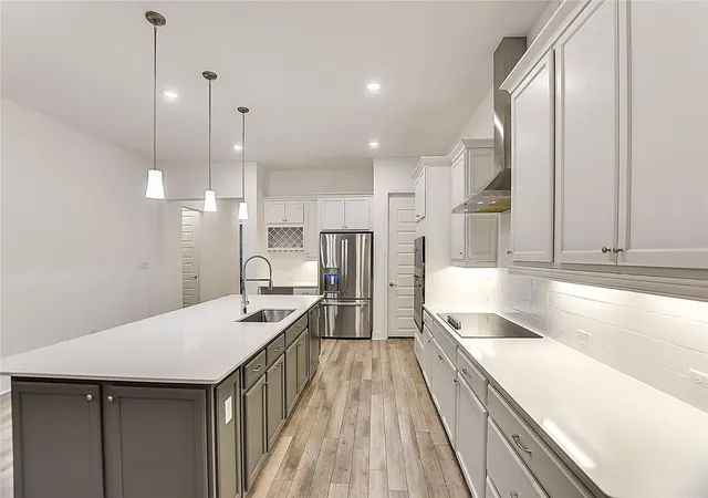 Photo 3 of Single family home for sale at 413 Verbena Dr, Marble Falls, TX 78654 | MLS# 1241167 | Listing updated on 2026-09-24