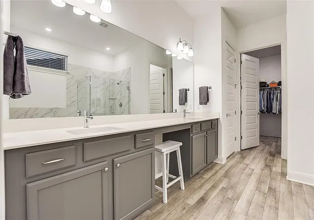 Photo 4 of Single family home for sale at 413 Verbena Dr, Marble Falls, TX 78654 | MLS# 1241167 | Listing updated on 2026-09-24