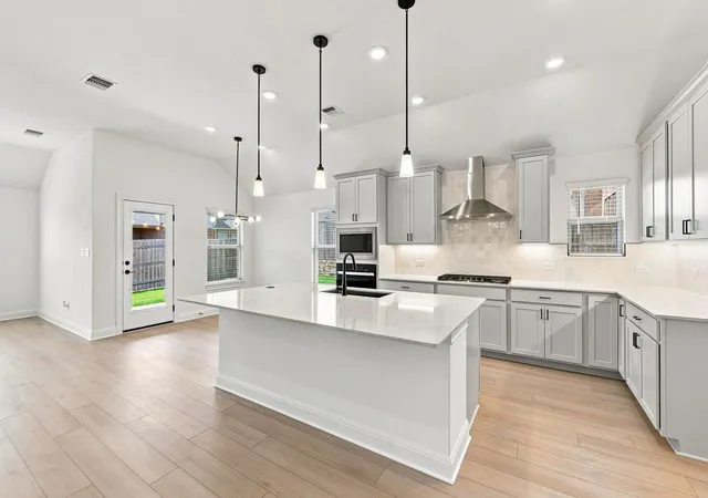 Photo 3 of Single family home for sale at 116 Elm View Dr, Georgetown, TX 78628 | MLS# 6414954 | Listing updated on 2026-08-26